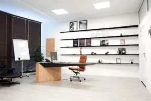 Astra Studio — Sala Office — studio filmowe Warszawa
